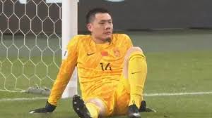 也勾起了球 也勾起了球