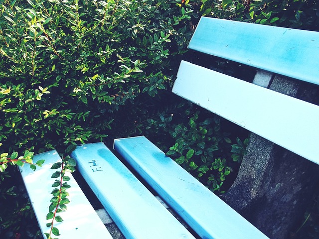 绩起伏不定 绩起伏不定